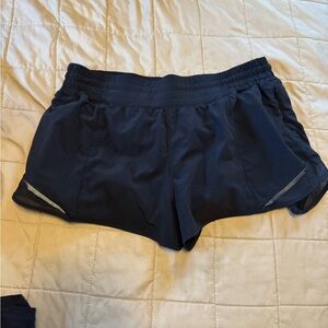 Hottie high-rise Lululemon shorts 2.5 inches size 14 women’s